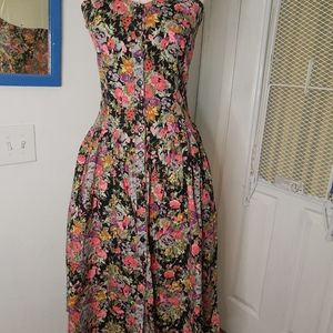 1980s floral halter stress S
